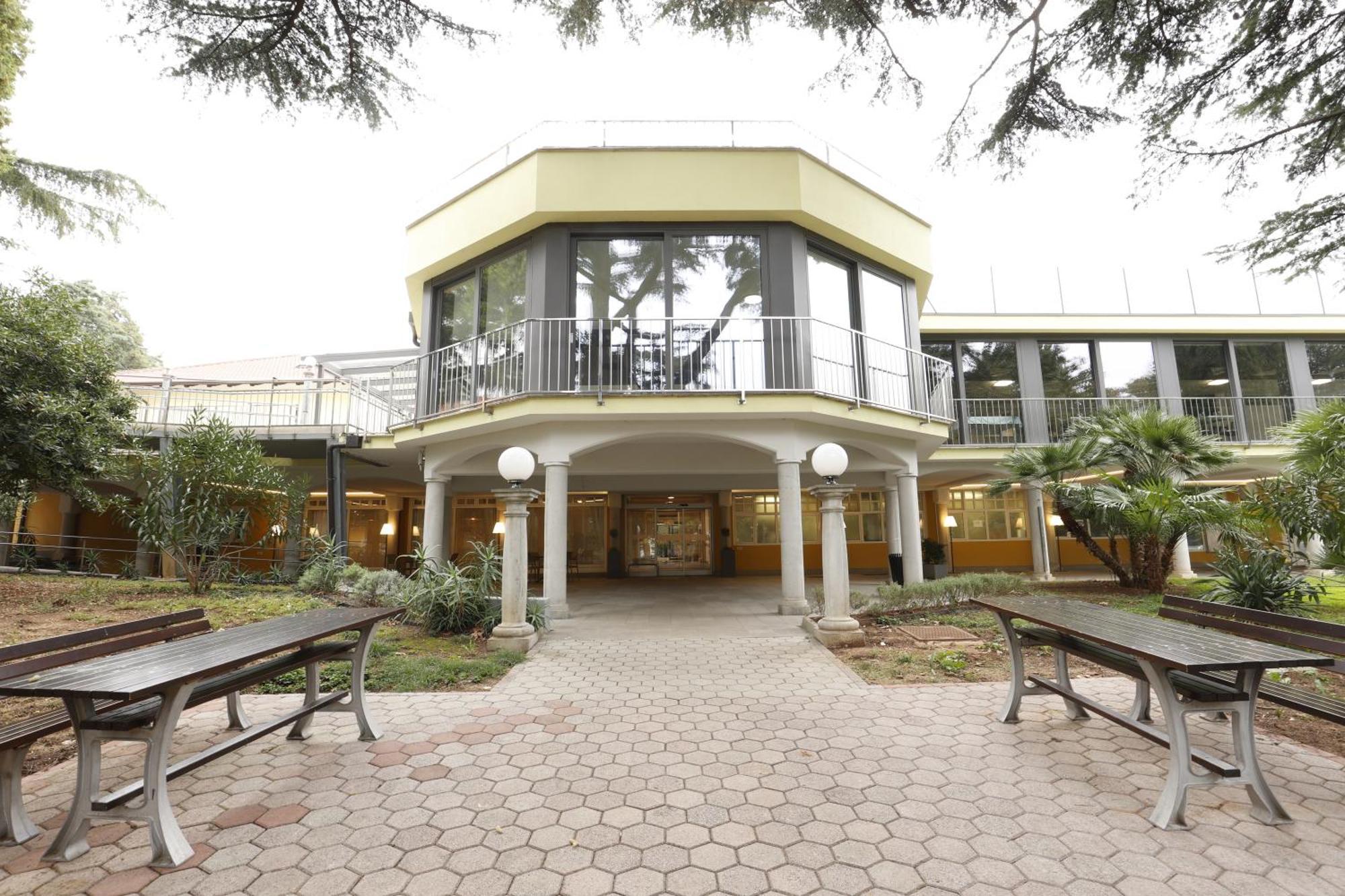 Floramare Health Resort Izola Exterior photo